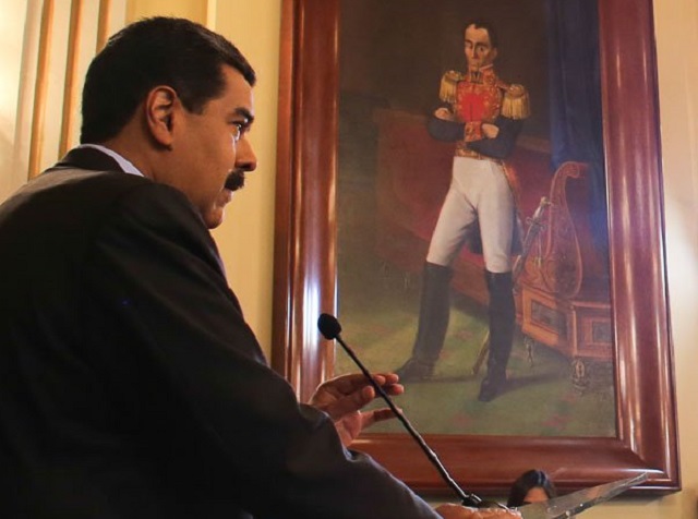 Maduro irá a la Cumbre de las Américas “llueva, truene o relampaguee”