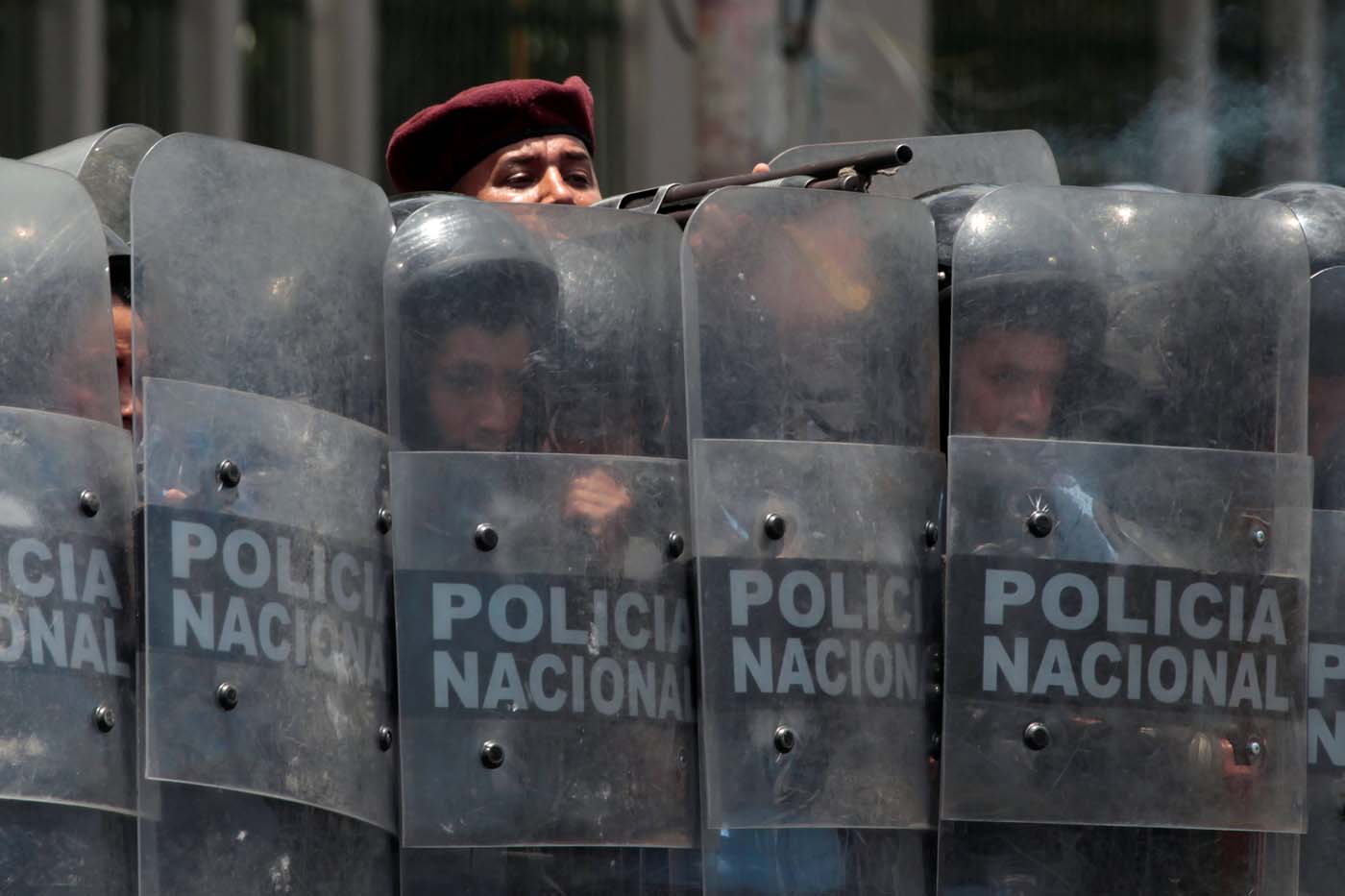 Gobierno de Nicaragua quiere parar protestas con balas, dice líder campesina