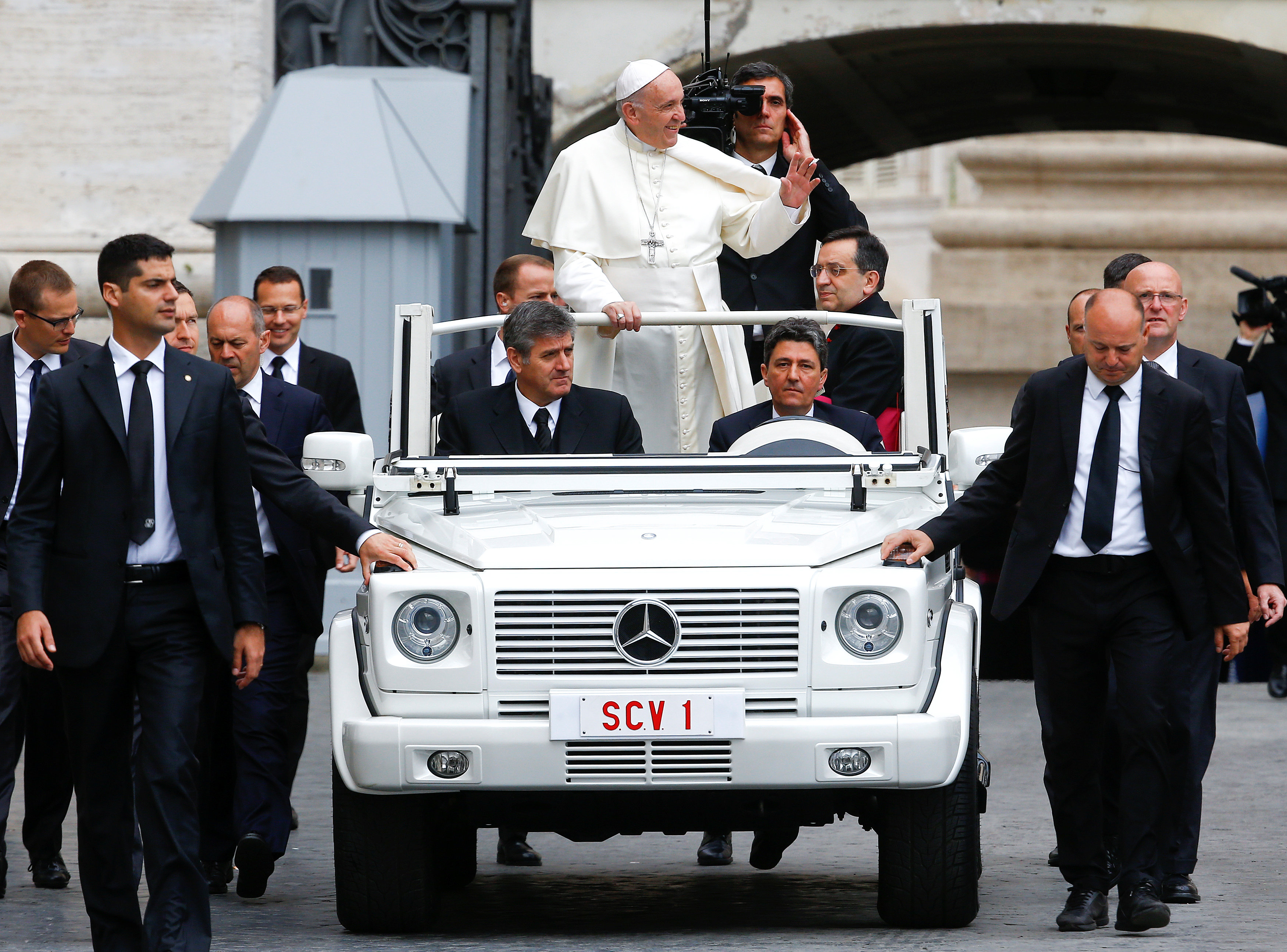 Papa Francisco pide a católicos gestos concretos de concordia y reconciliación