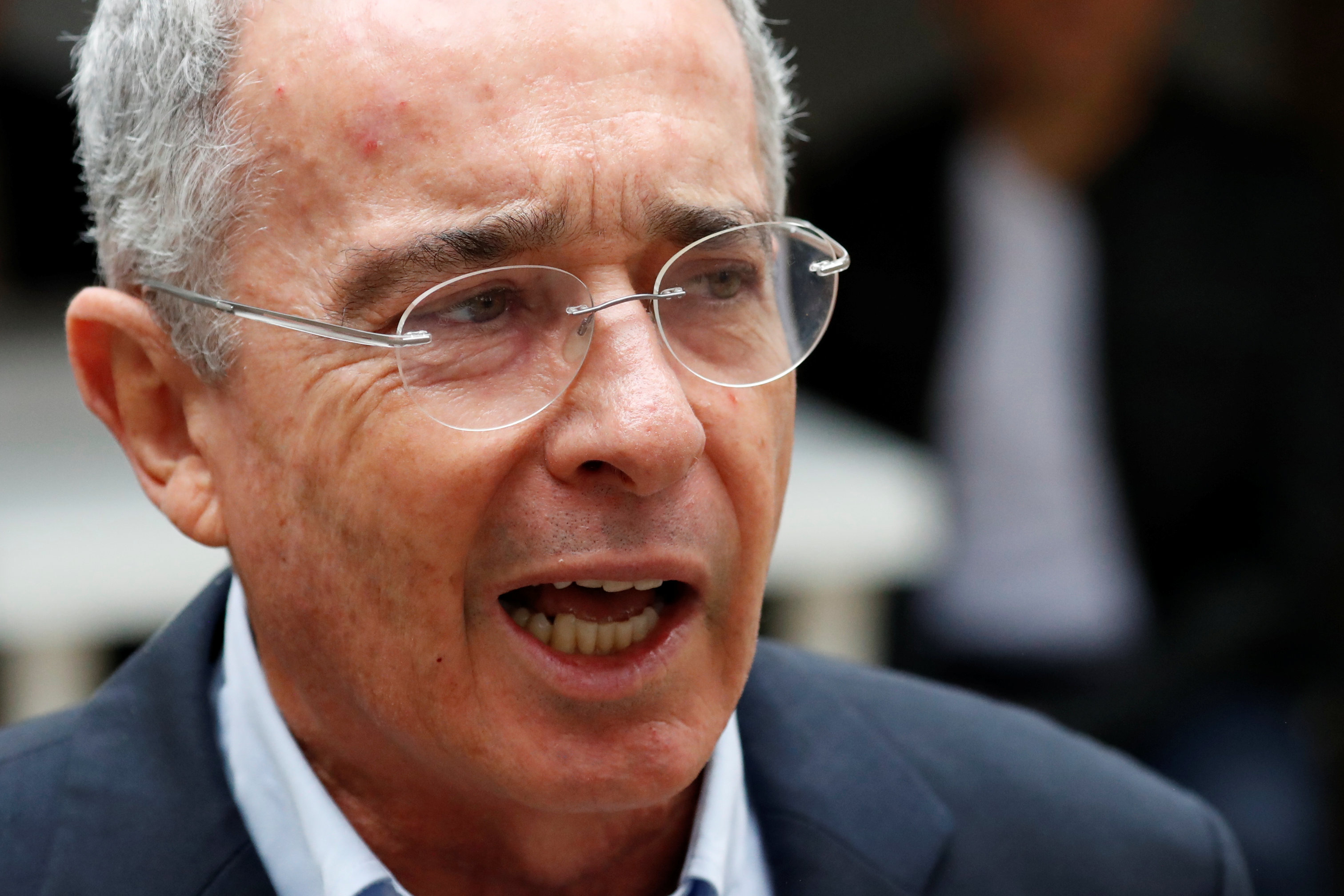 Corte Suprema de Colombia aplaza indagatoria a expresidente Álvaro Uribe
