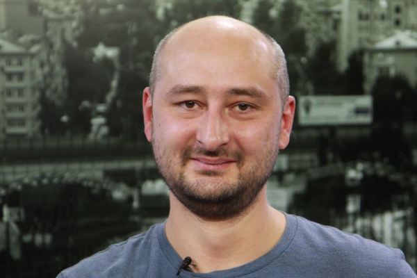 Asesinado un periodista ruso en Kiev
