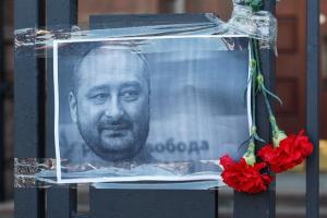 Moscú considera la falsa muerte de Babchenko una provocación antirrusa de Kiev