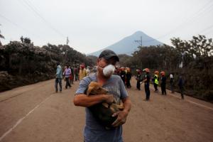 Guatemala recibe solidaridad y apoyo tras explosión de Volcán de Fuego