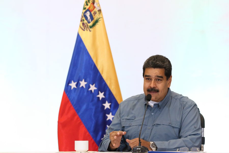 Maduro afirma que declarará un día festivo cuando se formalice la salida de Venezuela de la OEA (Video)
