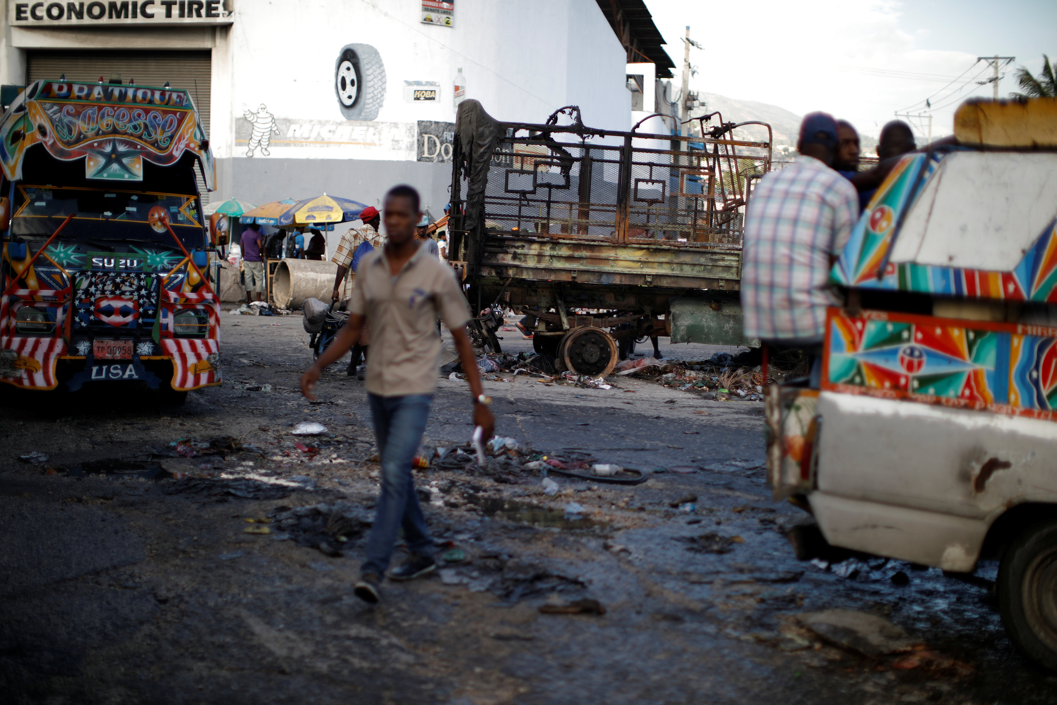 Haití vive segundo día de huelga tras disturbios que serán investigados
