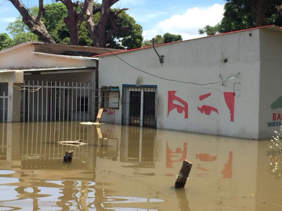 María Corina Machado desde inundaciones en Ciudad Bolívar: Este régimen ha sometido al país a la ruina (Video)