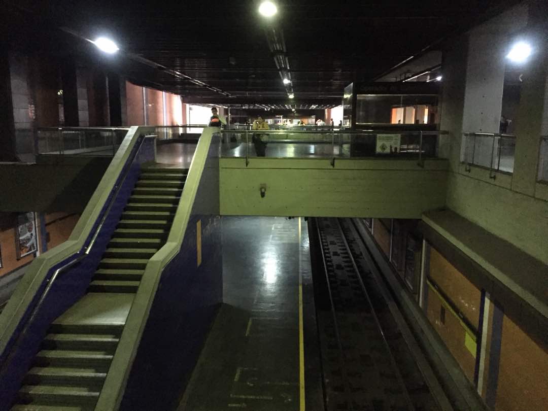 Línea 1 y Línea 3 del Metro de Caracas NO prestan servicio tras apagón #30Ago