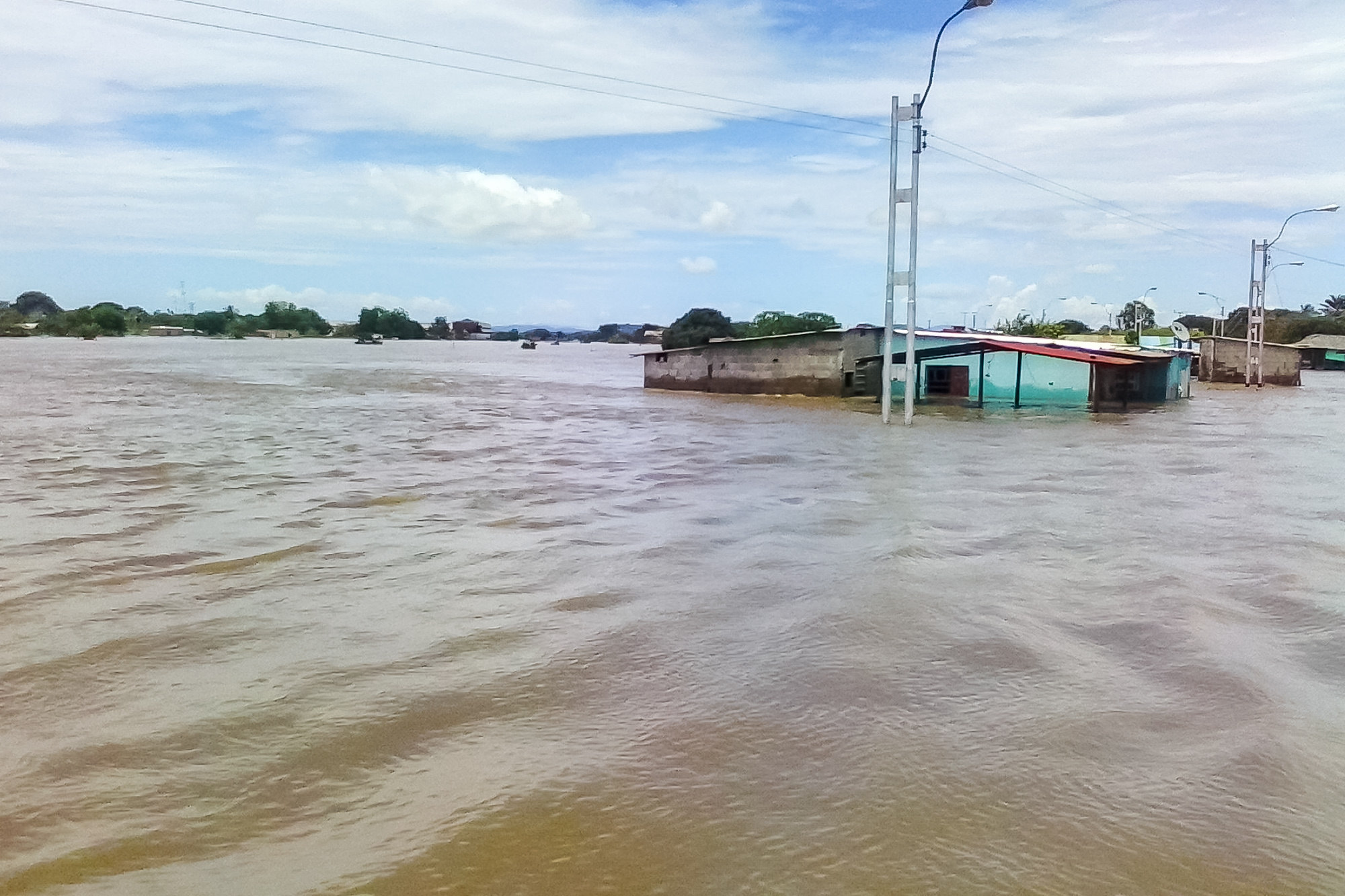 ¡Insólito! Gobierno prohíbe a periodistas documentar inundaciones en Amazonas