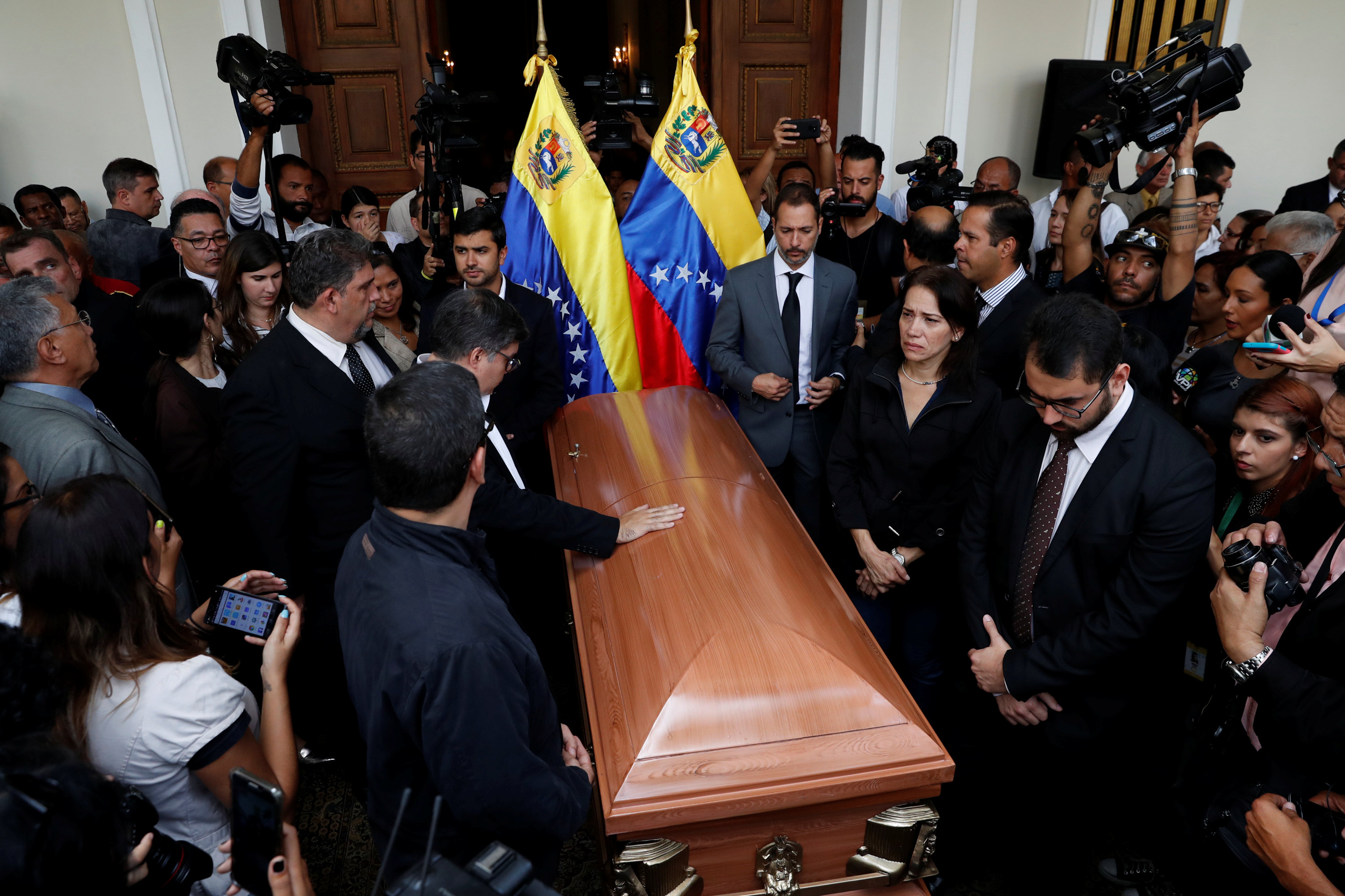 París convoca al embajador de Venezuela por la muerte del concejal Fernando Albán