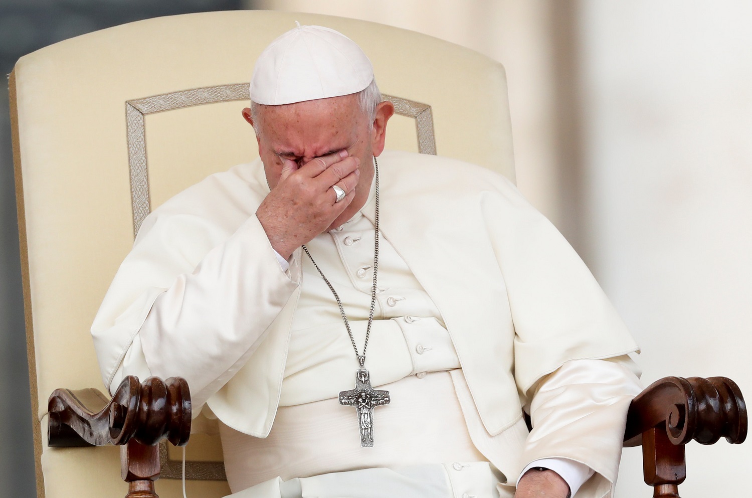 Papa Francisco lamenta ataque contra cristianos coptos en Egipto