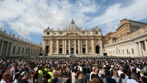 El Vaticano cancela eventos en espacios cerrados por coronavirus