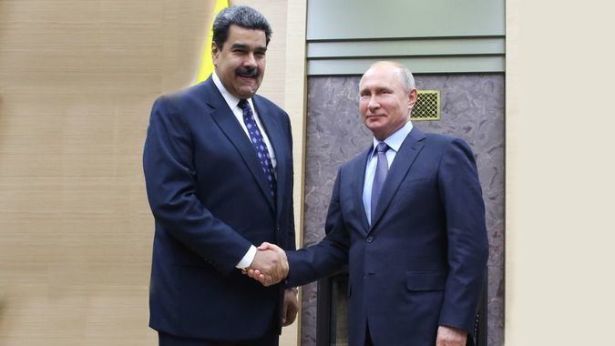 Konzapata: Maduro y su grupo valen 5.000 millones de dólares
