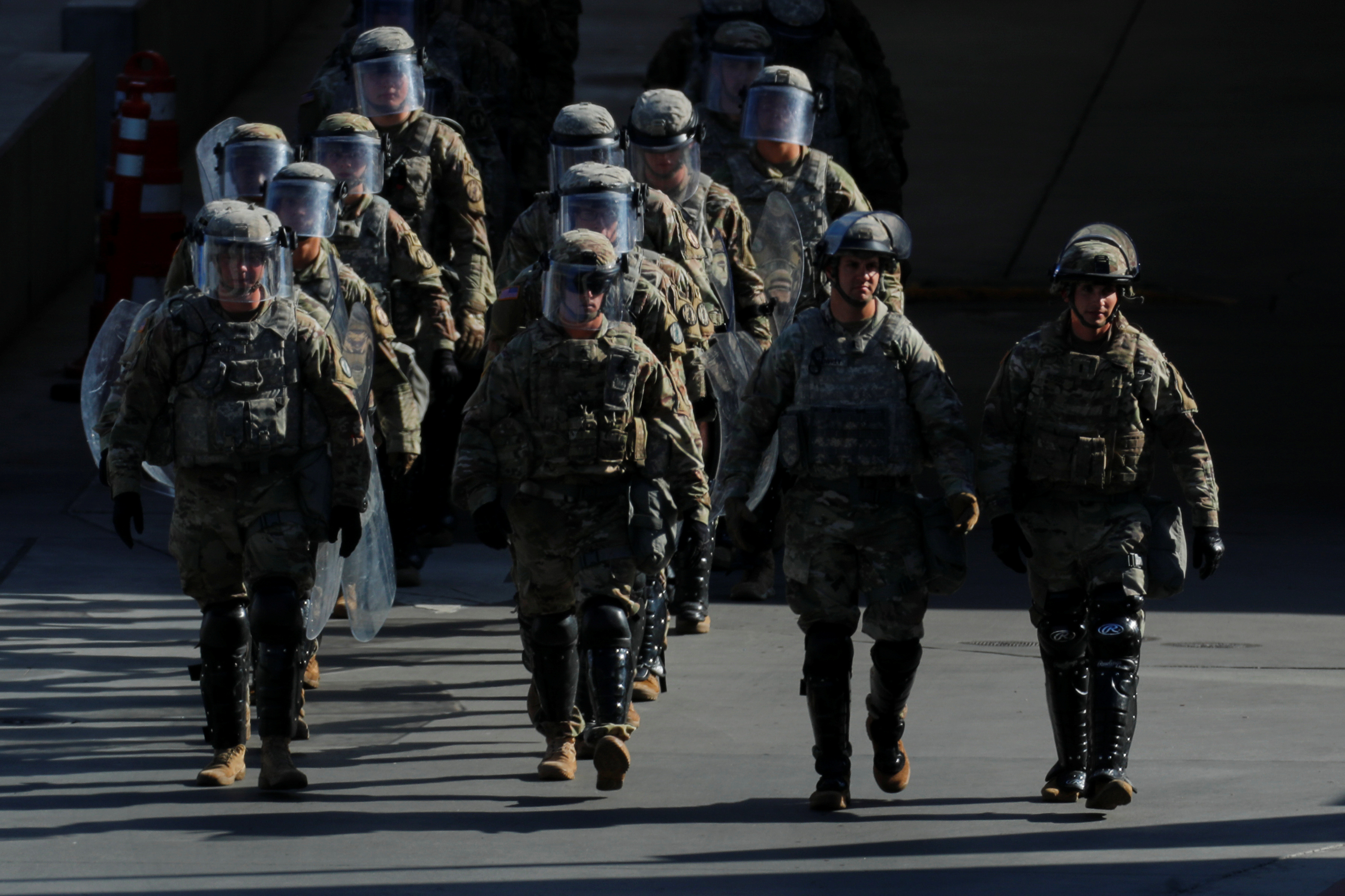 Pentágono extiende hasta septiembre misión del Ejército EEUU en la frontera con México