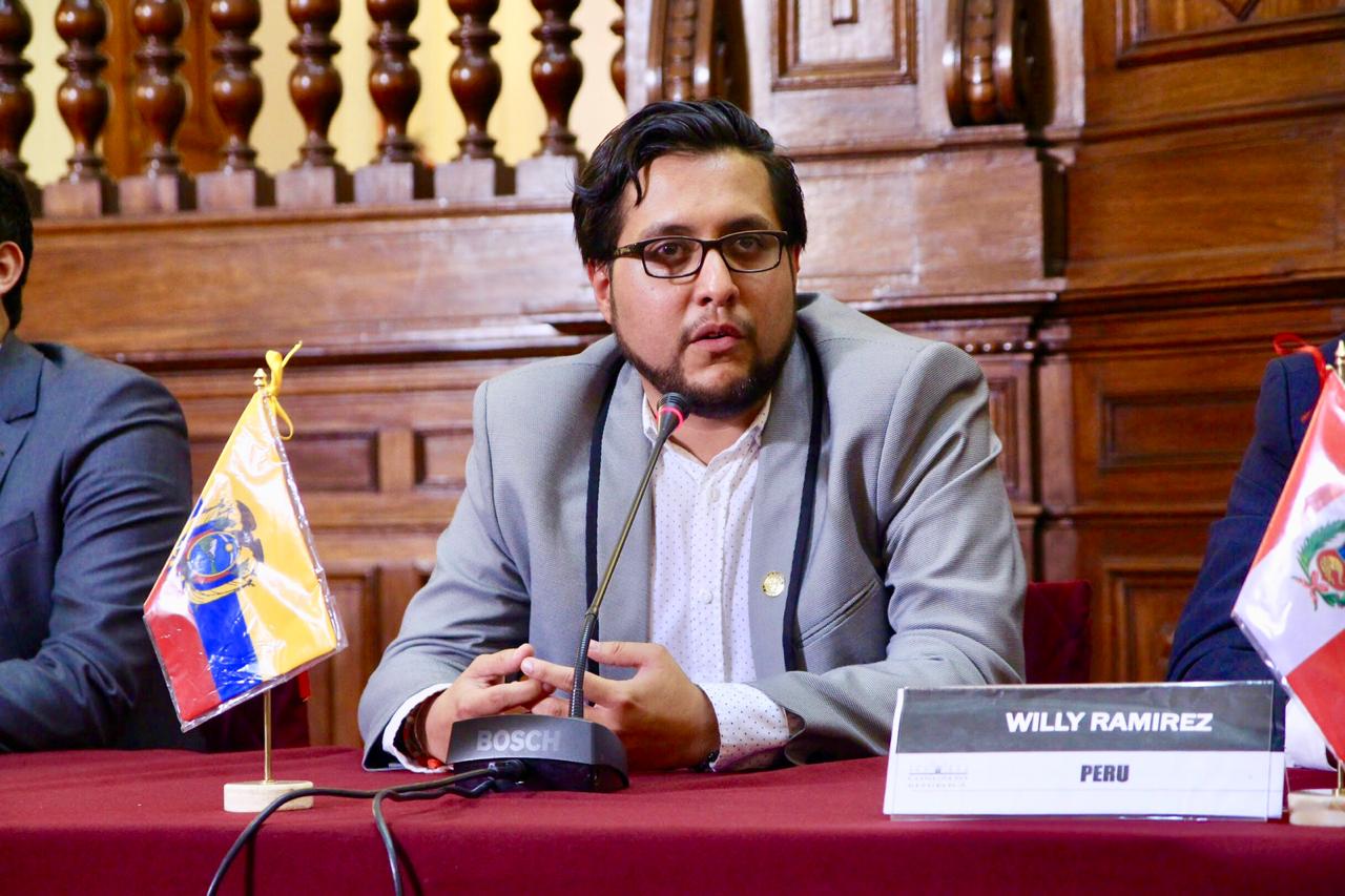 Solicitan antecedentes penales apostillados a venezolanos para entrar a Ecuador (Documento)