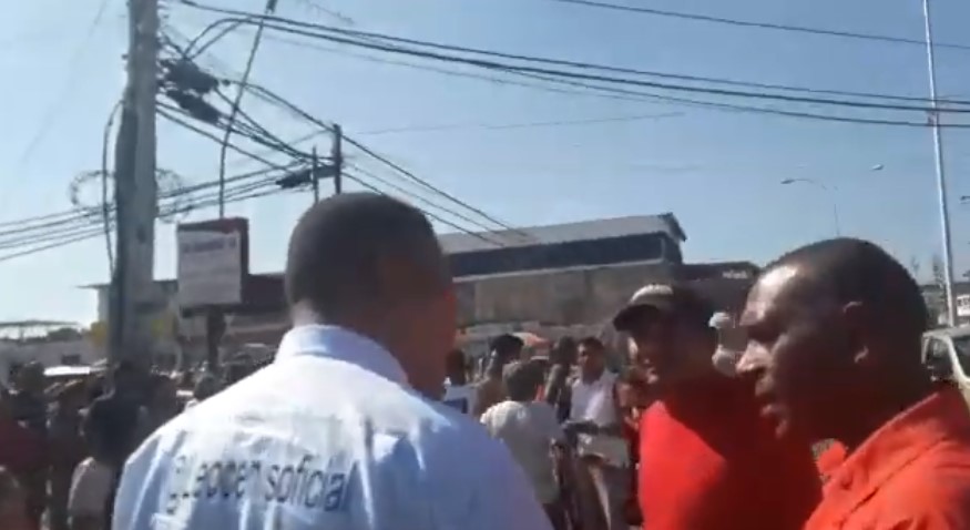 Chavistas sabotearon cabildo abierto en Maracay y agredieron a Leocenis García (Video)
