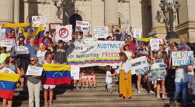 Venezolanos en Australia fueron los primeros en protestar este #2Feb (fotos)