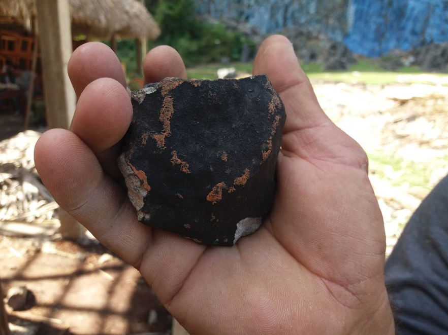 Impacto de meteorito causa explosión en el occidente de Cuba (Fotos y Videos)