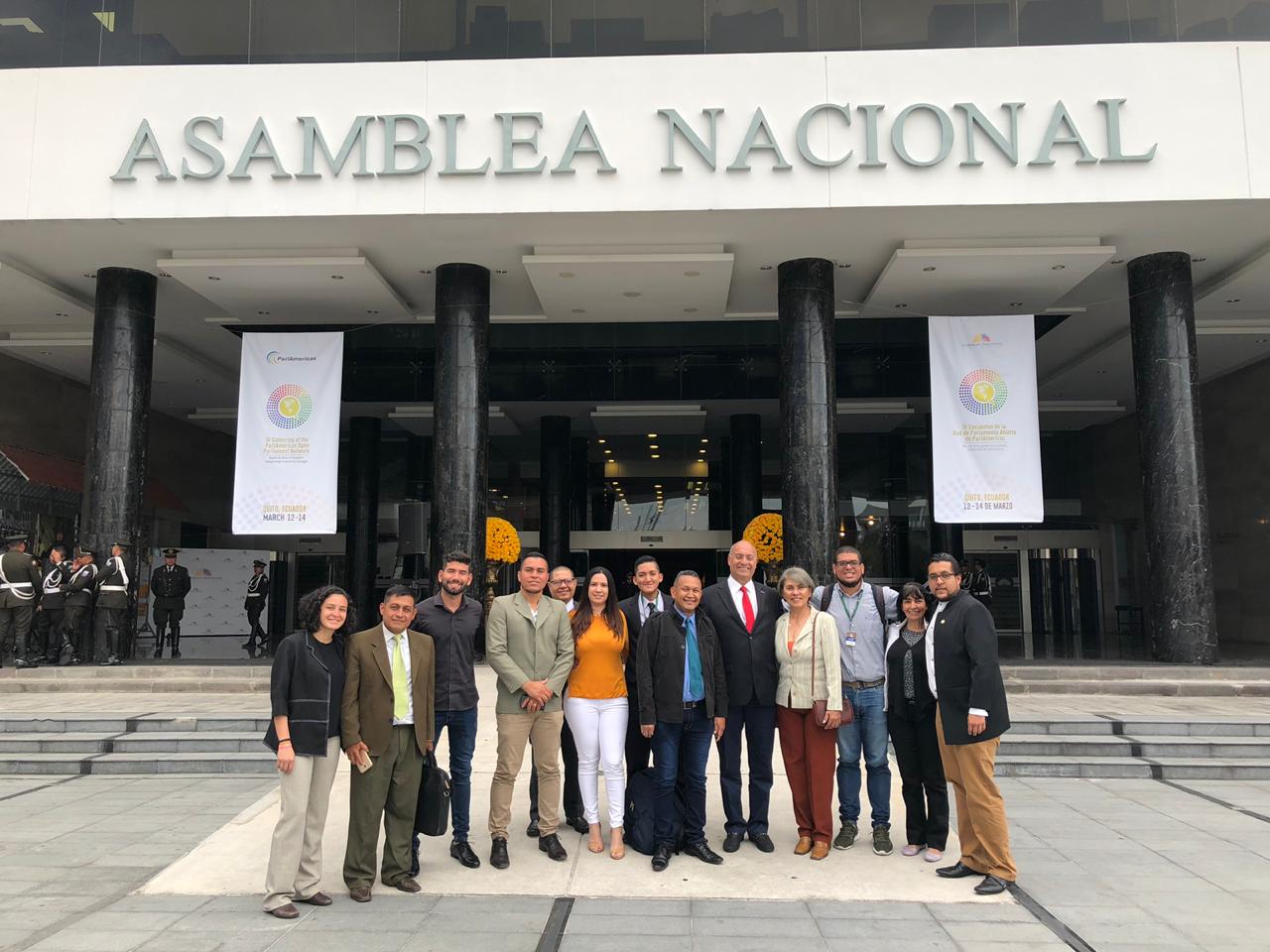 Parlamento ecuatoriano recibió a delegación de la Asamblea Nacional de Venezuela