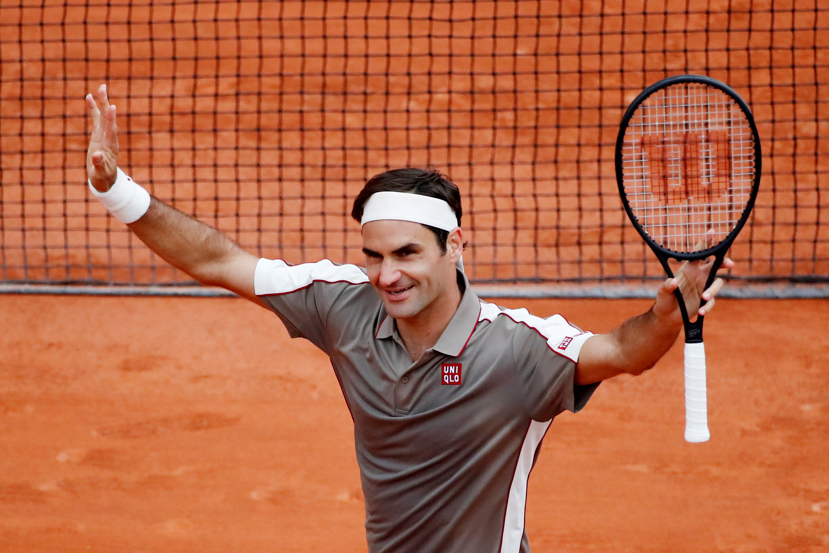 Federer presta su imagen para promocionar el turismo en Suiza, ahora en crisis por la pandemia