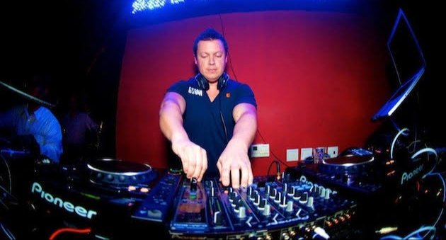 Muere el DJ australiano Adam Neat en accidente en Bali
