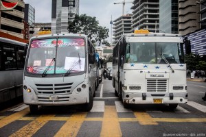 ¿De cuánto es el aumento de pasaje que exigen los transportistas venezolanos?
