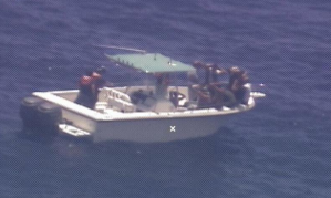 Guardia Costera de EEUU atrapa bote con diez cubanos y dos contrabandistas