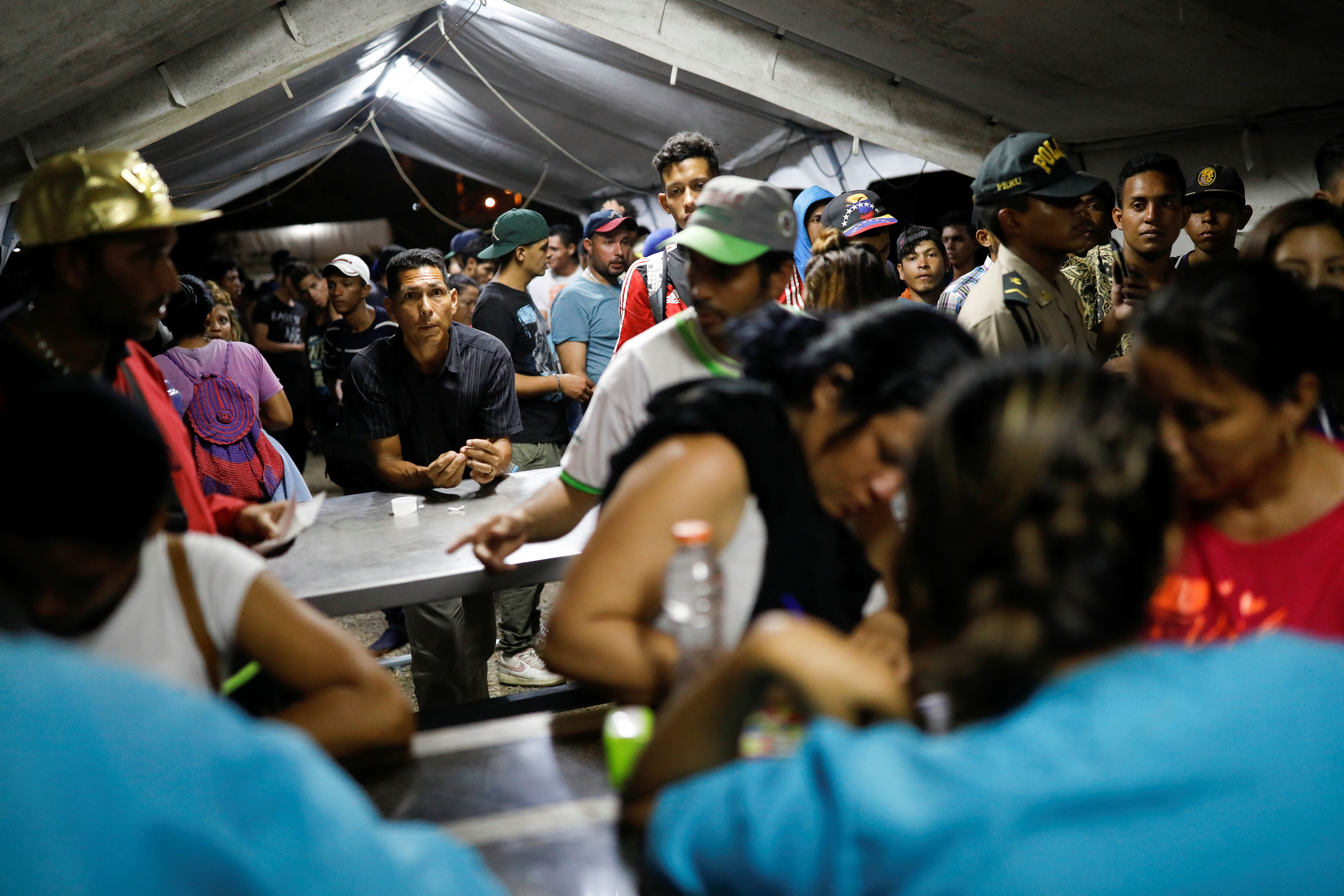 Cientos de personas marchan en Chile para exigir mejor trato a migrantes venezolanos