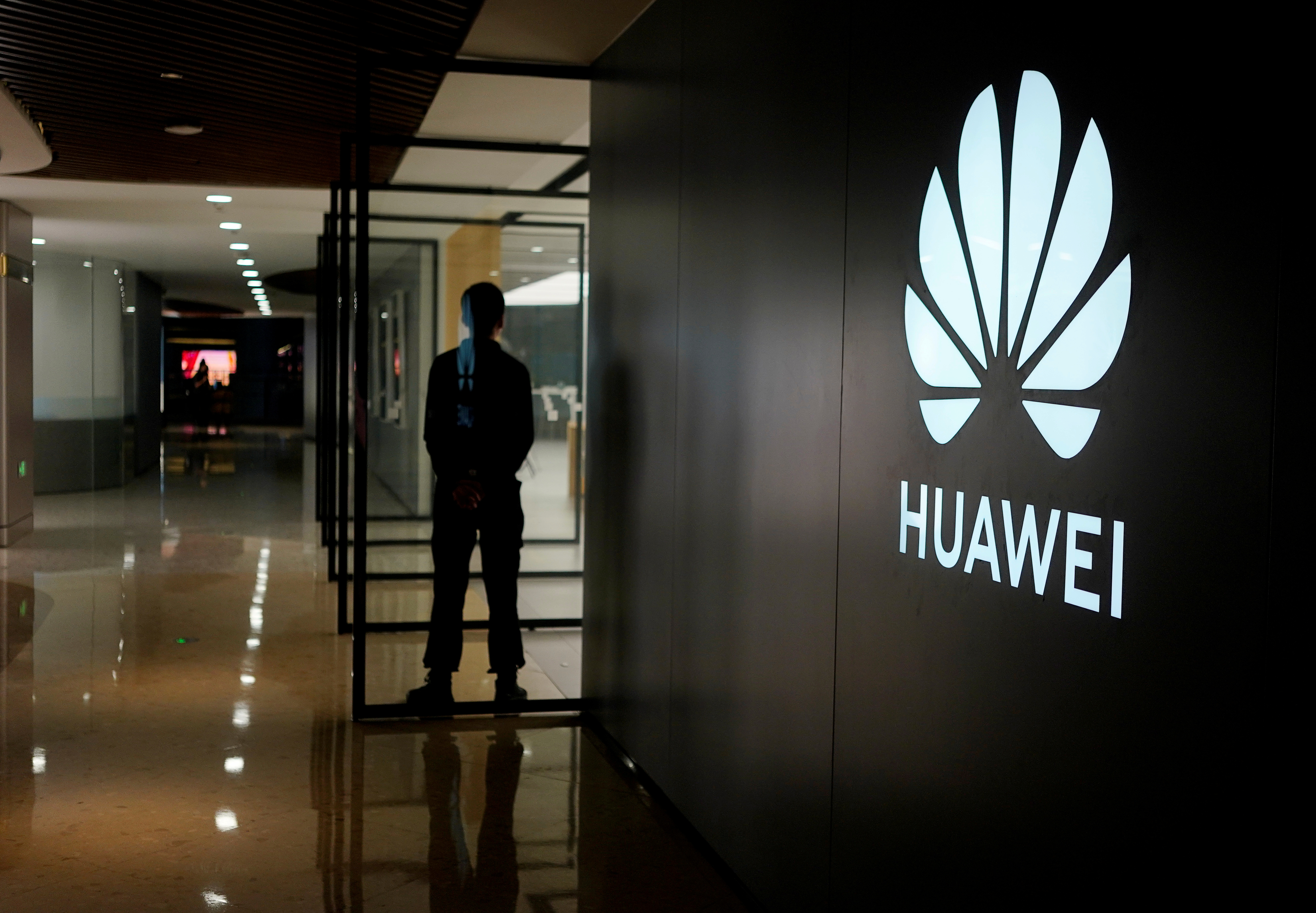Pese a la presión de Estados Unidos, Huawei mantiene sus ambiciones
