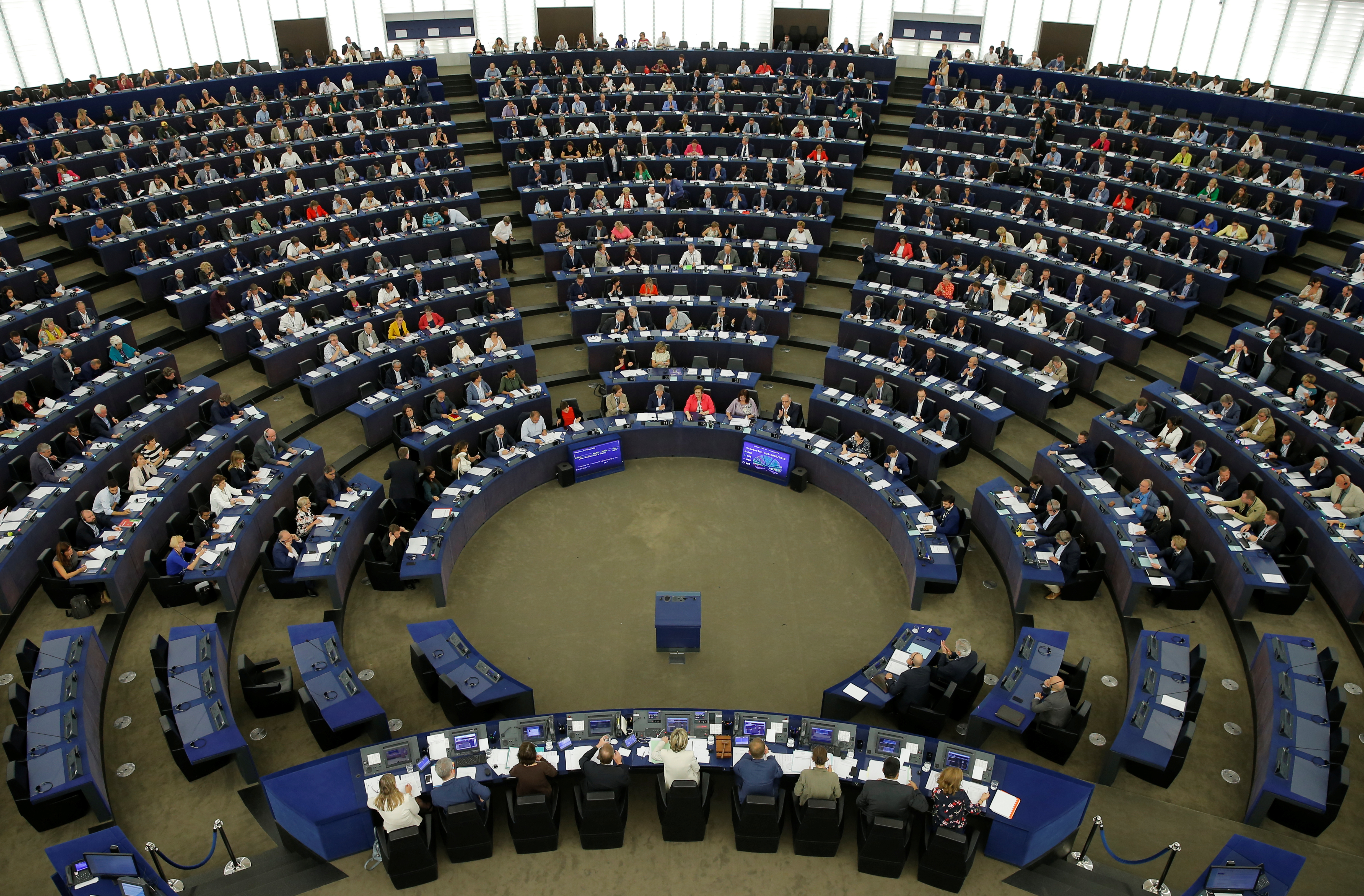 Parlamento Europeo debatirá presencia de Delcy Eloína en España
