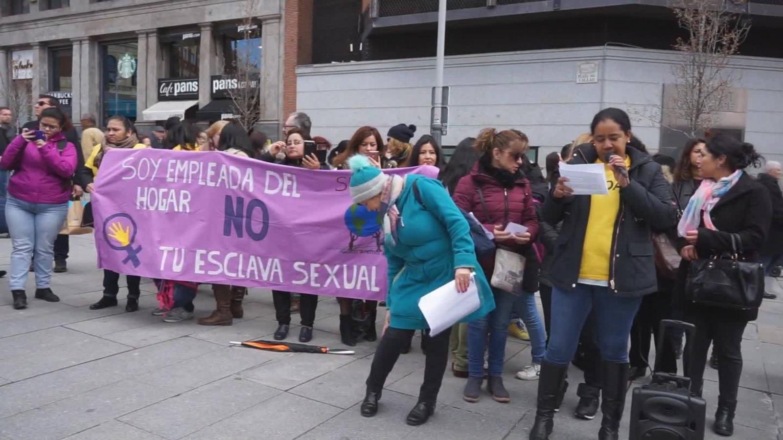 Empleadas domésticas latinoamericanas se movilizan en España por más derechos