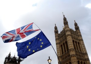 La UE pide negociaciones comerciales rápidas con el Reino Unido tras el brexit
