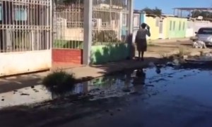 Aguas servidas deterioran viviendas en Coro ante el desinterés del régimen de Maduro (Video)