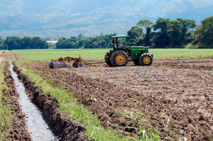 Coordinador de ONU verifica si Maduro cumple proyectos de agricultura en Bolívar y Delta Amacuro