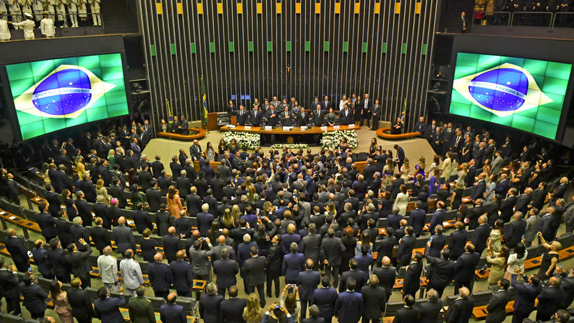 Congreso de Brasil promulga enmienda constitucional que da paso a megasubasta de concesiones petroleras