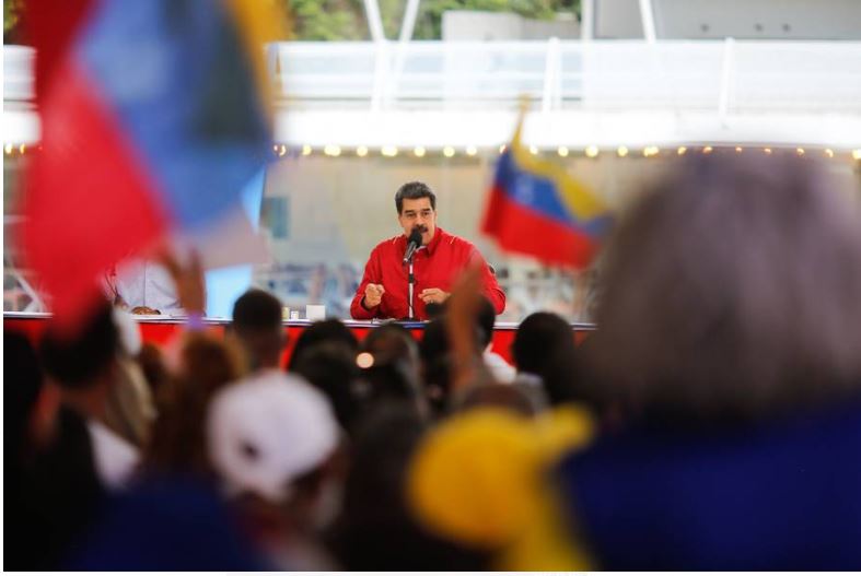 Un Maduro alterado le pide a la fiscalía ponerle un “parao” a Guaidó por el tema del Esequibo (Video)