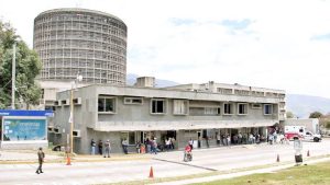 Renuncias masivas de personal de enfermería deja a la deriva a centros públicos de salud en Mérida