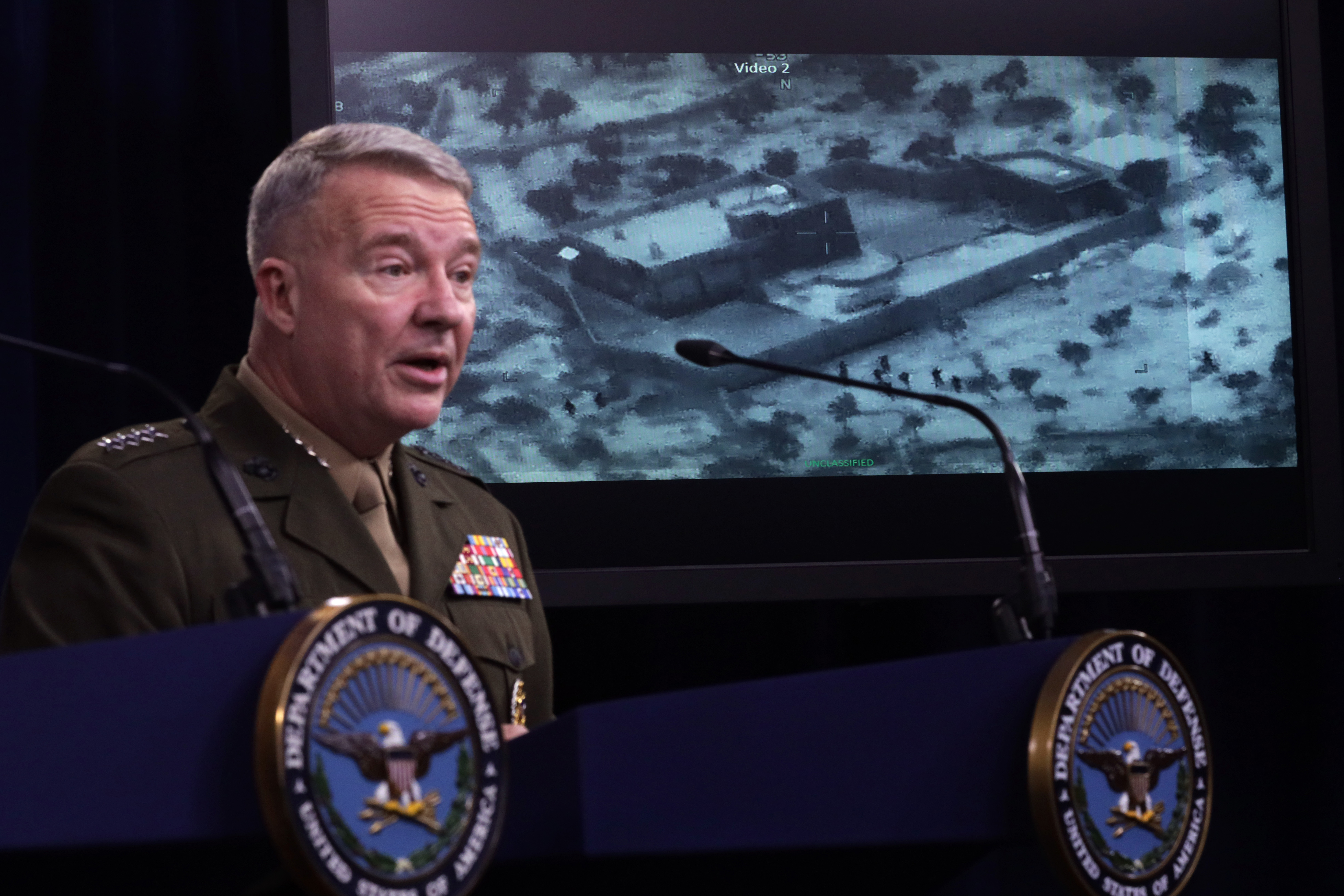 EEUU proseguirá bombardeos en Afganistán si la ofensiva talibán persiste