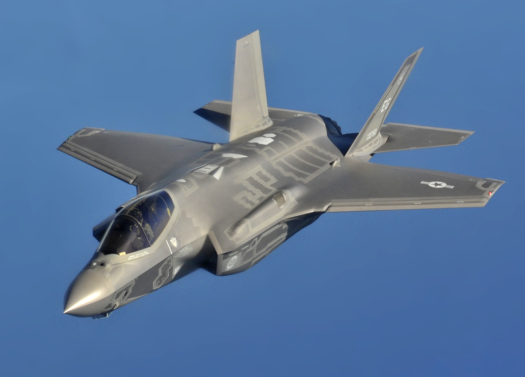 Pentágono pactó con Lockheed Martin la fabricación de 478 aviones F-35