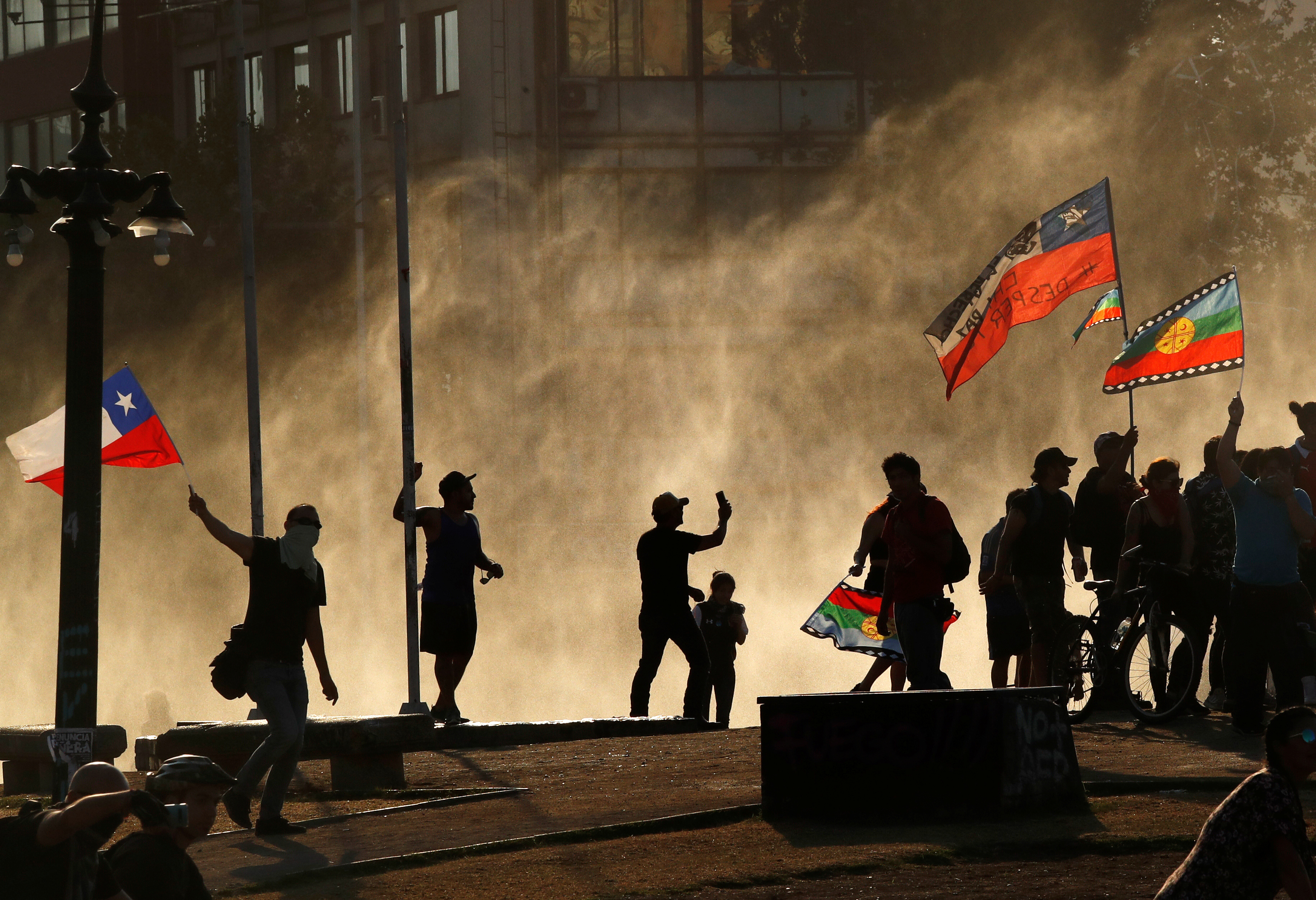 “Esto aún no termina”: Chile se prepara para un super lunes de protestas