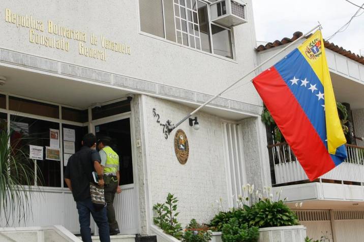 Embajada de Venezuela en Colombia ha recibido más de tres mil solicitudes de certificación de documentos