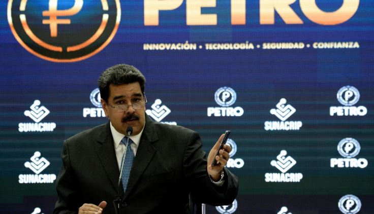 Lo que sufren los venezolanos por el “Petro-regalo” de Maduro (Video)