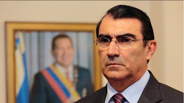 Embajador de Maduro en Portugal es vinculado en escándalo de corrupción