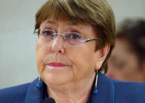 Alta Comisionada Michelle Bachelet fue encarada por una mujer por situación de presos mapuches en Chile