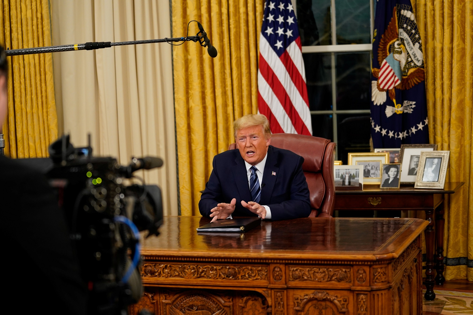 Trump volvió al Salón Oval de la Casa Blanca, a seis días de haber contraído Covid-19