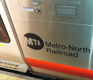 Reducen servicios del Metro y buses en Nueva York