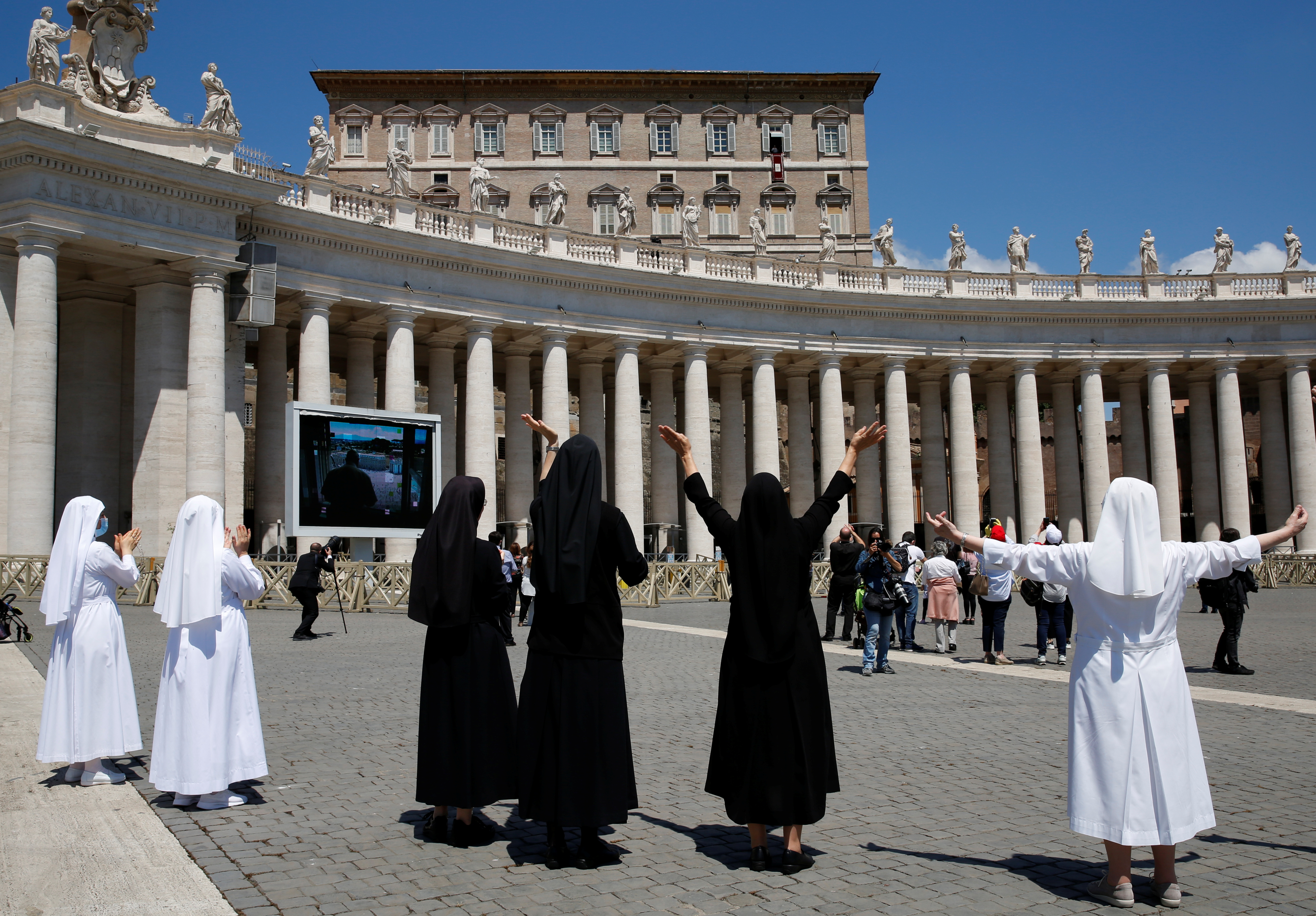 ¿Las novicias rebeldes? Papa Francisco invitó a las religiosas a “luchar” contra la propia explotación