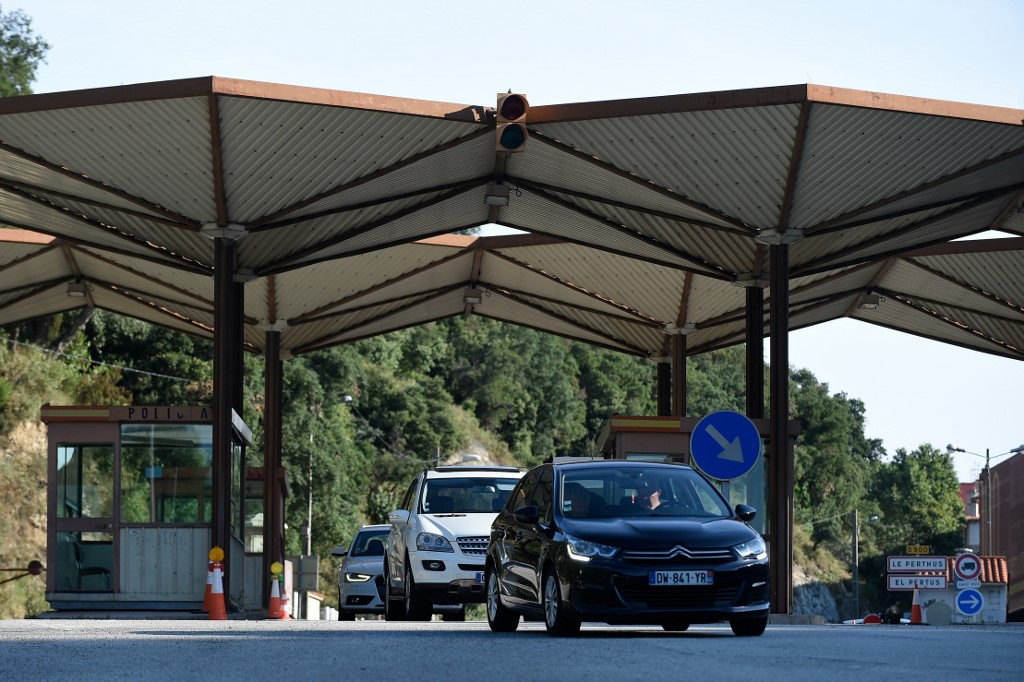 El tráfico se reanuda entre Francia y España que reabre su frontera