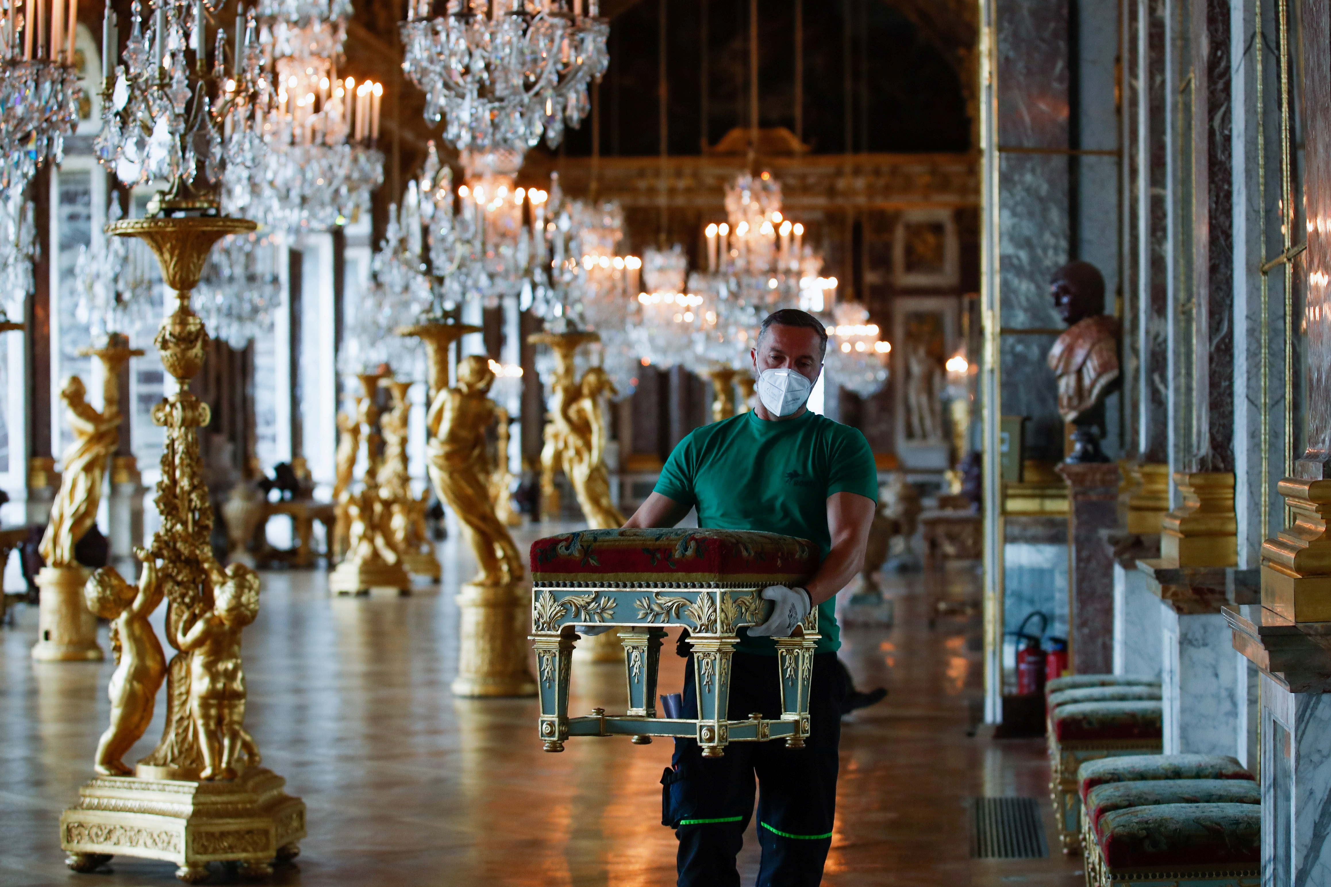 El Palacio de Versalles reabrirá sus puertas pero ¿los visitantes irán?
