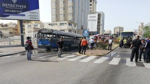 Se incendió un autobús de transporte de la alcaldía de Maracaibo #25Jun (Fotos)