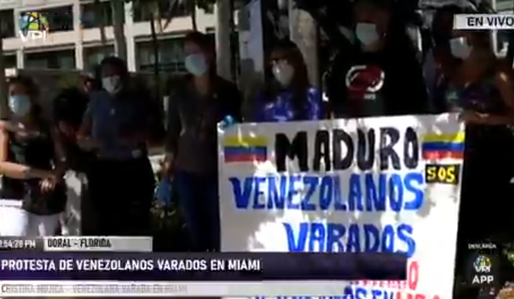 Más de mil venezolanos varados en EEUU protestaron para regresar a su país (Video)